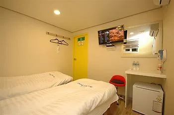 Dongdaemun Guesthouse Seoul 2*,
