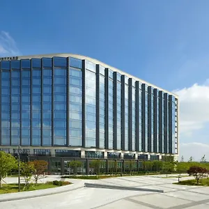 Courtyard By Marriott Botanic Park Отель